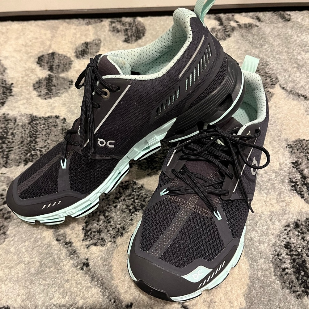 On Running Sneakers